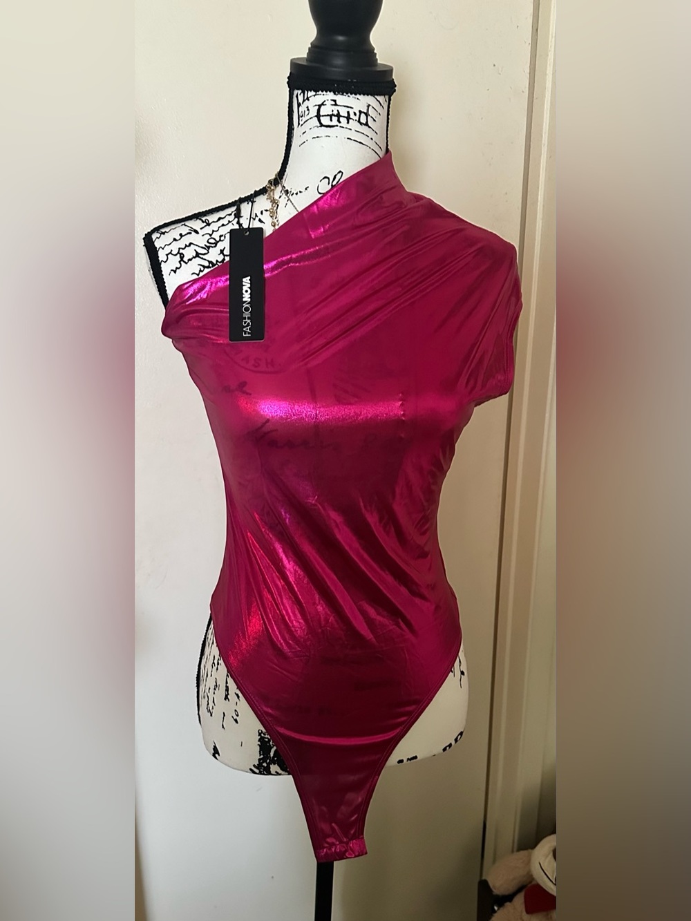 Fashion Nova Metallic Hot Pink One-Shoulder Body-Suit - Picture 2 of 5